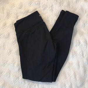 Lululemon Drop It Like It’s Hot Tight